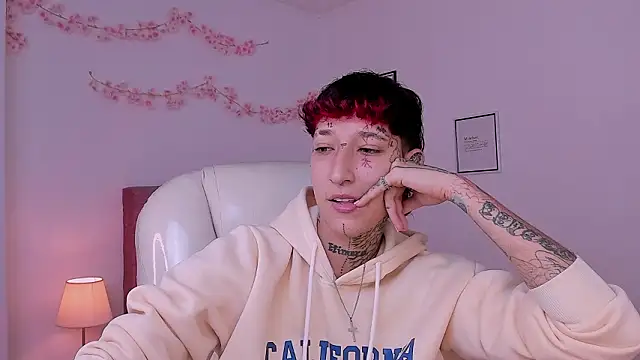 XXX chat uživo modela Luci_Rose