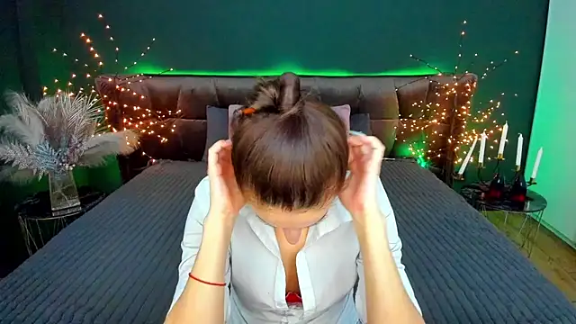 Chat +18 de Rebecca_Diamond ao vivo