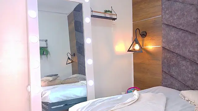 AnnieRouse__ Live XXX-chat