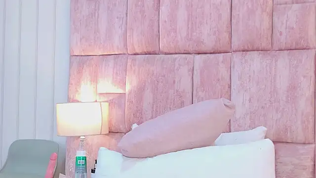 Chatroom XXX en direct de ScarlettFoox