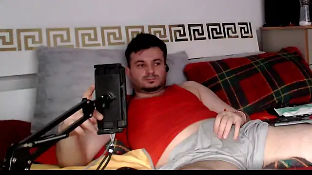 Chatroom XXX en direct de FuckToyBoy69