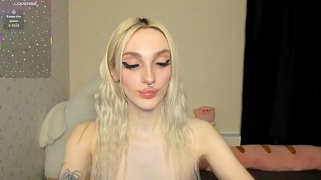 succubantra লাইভ XXX চ্যাট