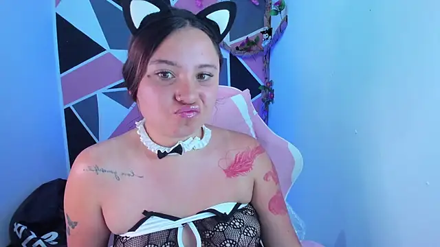 Živý XXX chat little_emma0