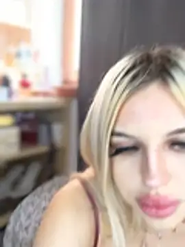 Steffi_Snowbunny Obrolan Langsung XXX