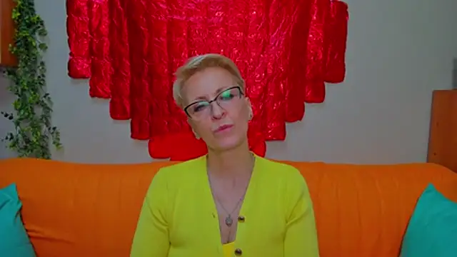 iamyourdream89's Live XXX Chat