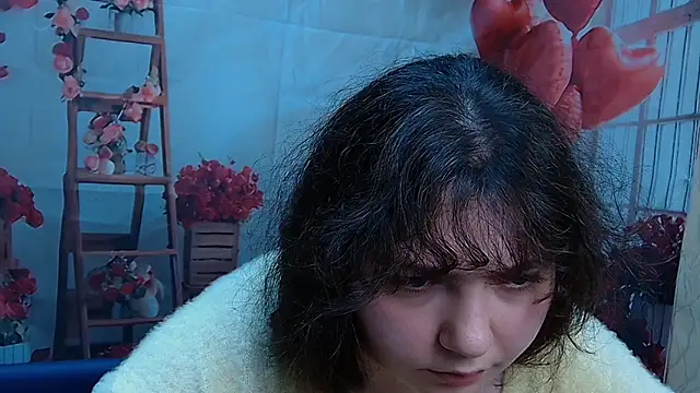 NeonilaLisova 现场XXX聊天