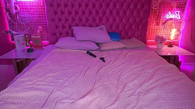 KimberlyWorld Chat XXX live