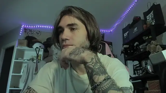 Show de webcam de otiebis