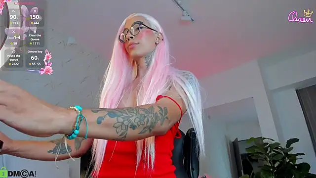 miss_tatiana_'s Live XXX Chat