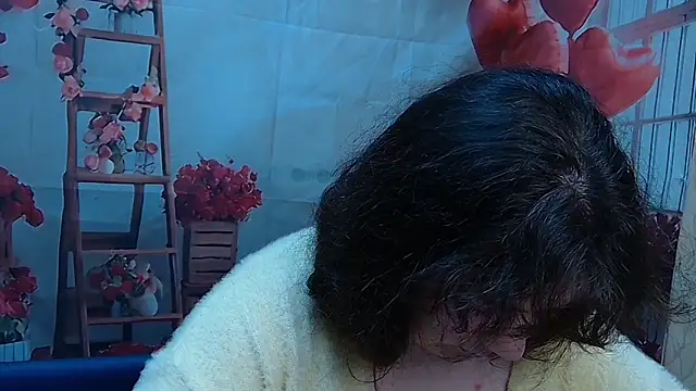 NeonilaLisova Chat XXX in diretta