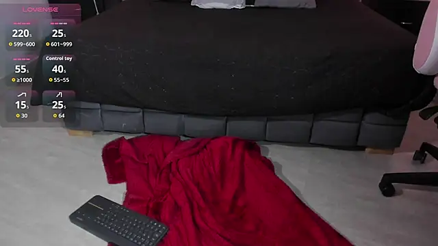 paulys_ Chat XXX live