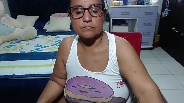 pervert_mommy_ 即時 XXX 聊天