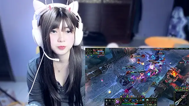 yuki3366 élő XXX-chatje