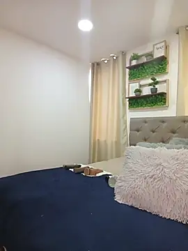 sasi_luna Adlı Modelin Canlı XXX Sohbeti