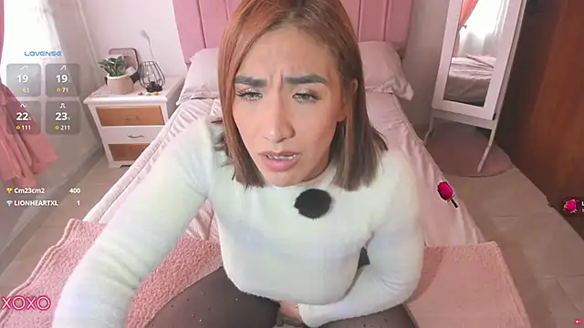 whitneyhot 现场XXX聊天