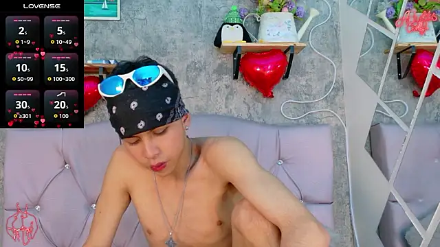 Prince_Apolo 即時 XXX 聊天