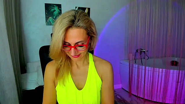 MuseOfStage Chat XXX live