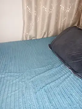 nastyslimy Chat XXX live