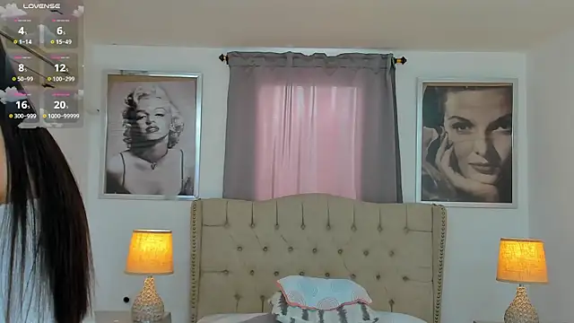 Chat XXX en directo de Beautyari_