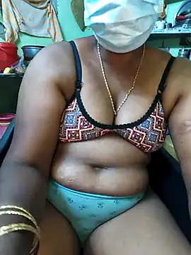 Tamilselviroja-のライブXXXチャット