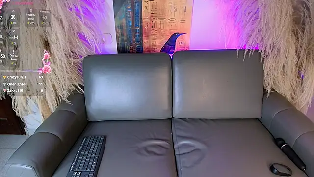 Chat +18 de Amina_Hind ao vivo