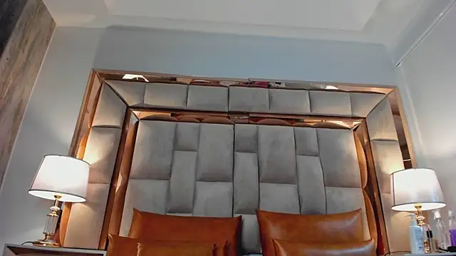 ValentinaBreats' Live XXX Chat