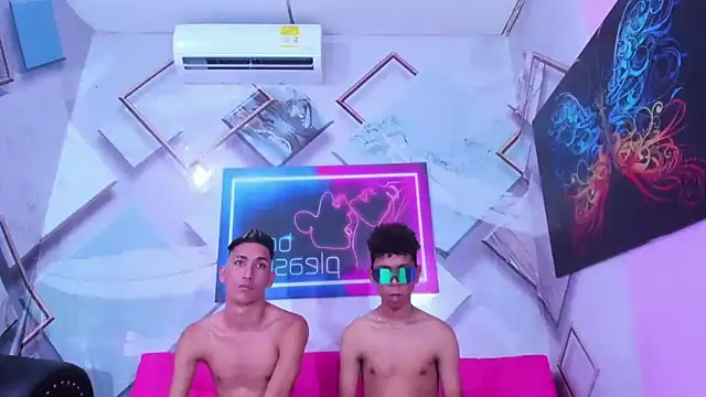 Spicy_guys – Kamerová šou