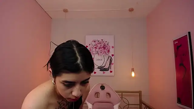 Adri_gomez_x Live XXX-Chat