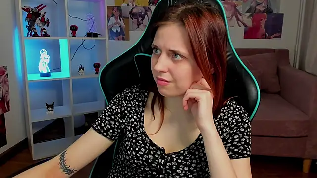 FreyaVey Chat XXX in diretta