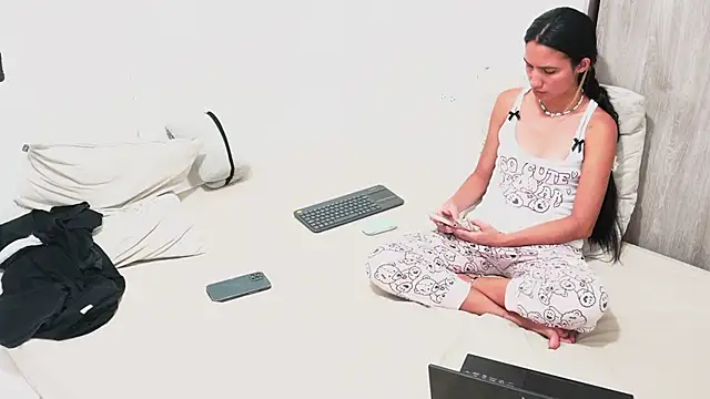 bonyclyde2203 live XXX chat