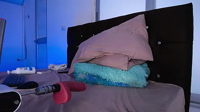 Sweet_hot_mia Adlı Modelin Canlı XXX Sohbeti