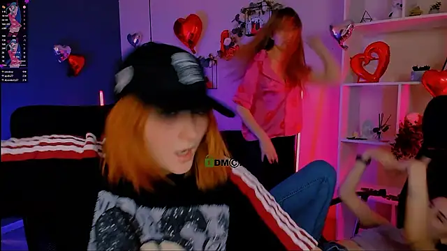 Webkamerová show casey_meow_