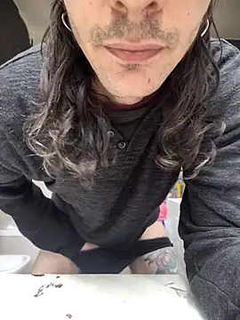 Sexhot1986: διαδικτυακό σόου στην  κάμερα