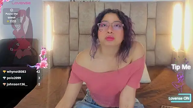 Mia_Cavalli Chat XXX live