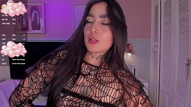 elodie_walker's Live XXX Chat