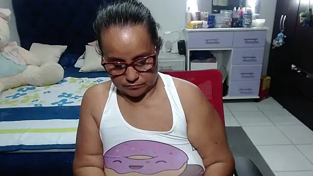 pervert_mommy_ Show Webcam