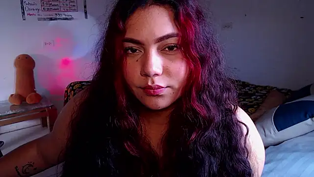 Chat +18 de girl_milk2 ao vivo