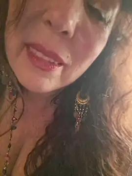 GypsyEsmeralda élő XXX-chatje