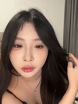 liubaobao666 Adlı Modelin Canlı XXX Sohbeti