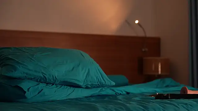 Sarah_Pink Adlı Modelin Canlı XXX Sohbeti