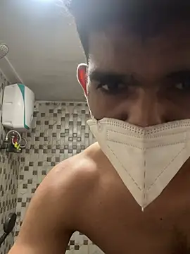 Chat +18 de BombaySam78 ao vivo