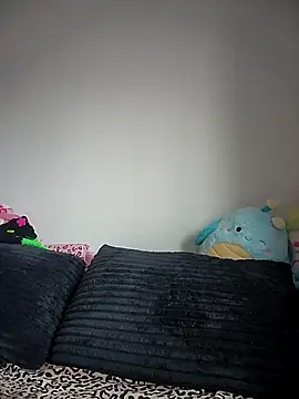 XXX chat uživo modela LucidLucy