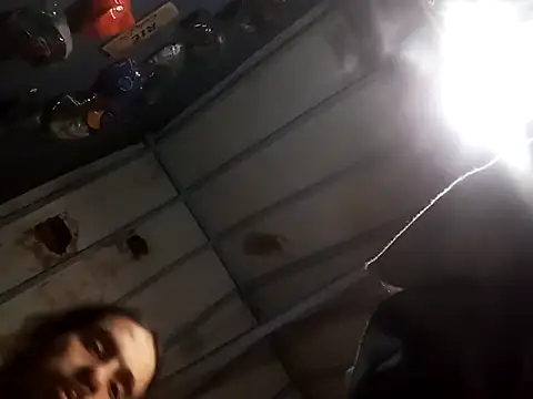 hairy_mannn 即時 XXX 聊天