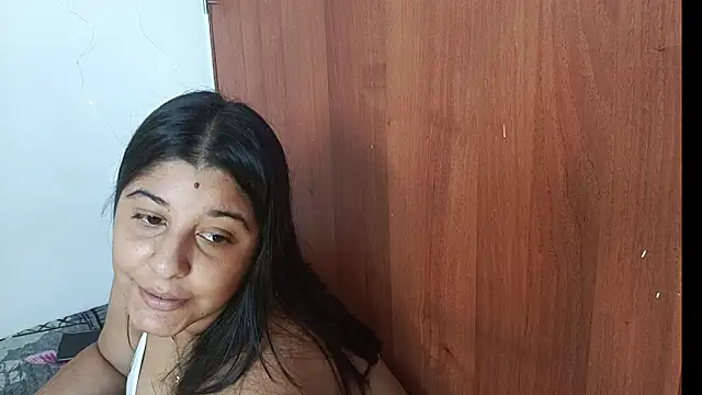 Chat +18 de BellJS ao vivo