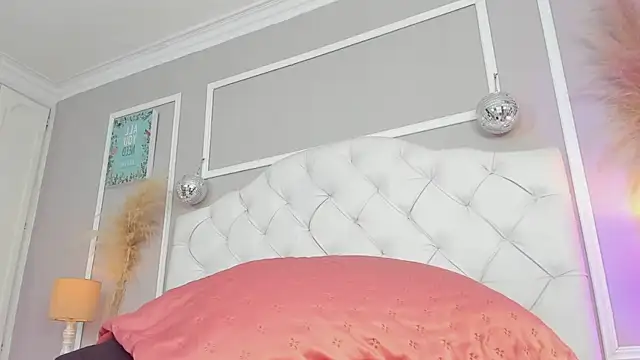 Webkamerová show saryth_hott