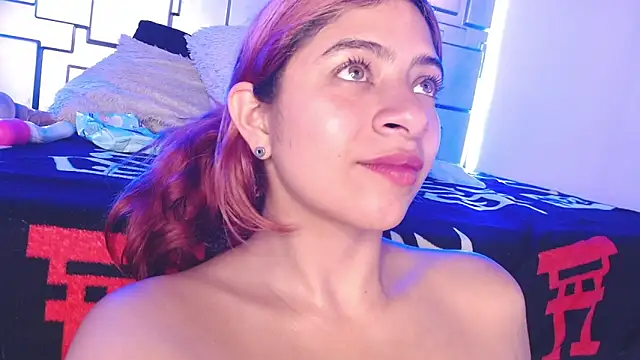 XXX chat uživo modela lunabloom2