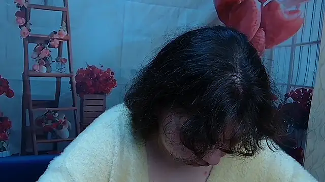 Chat +18 de NeonilaLisova ao vivo