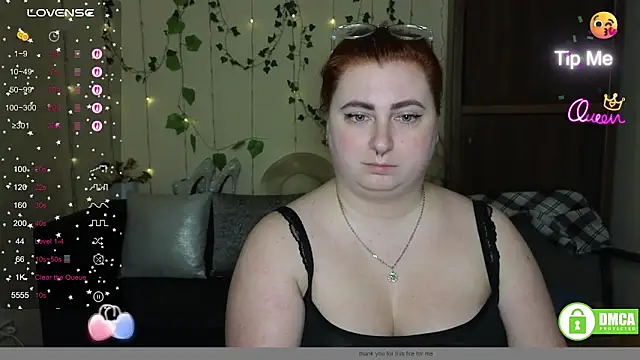 Chat +18 de Alicia_love00 ao vivo