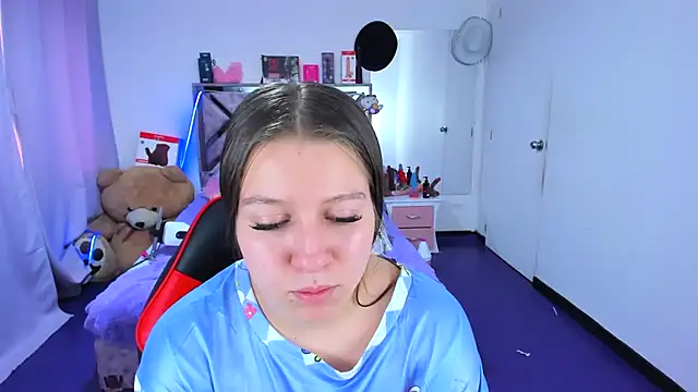 Luna_Analya Chat XXX in diretta