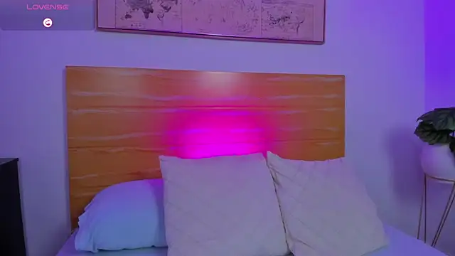 Chat XXX en directo de kitty_sweeety_